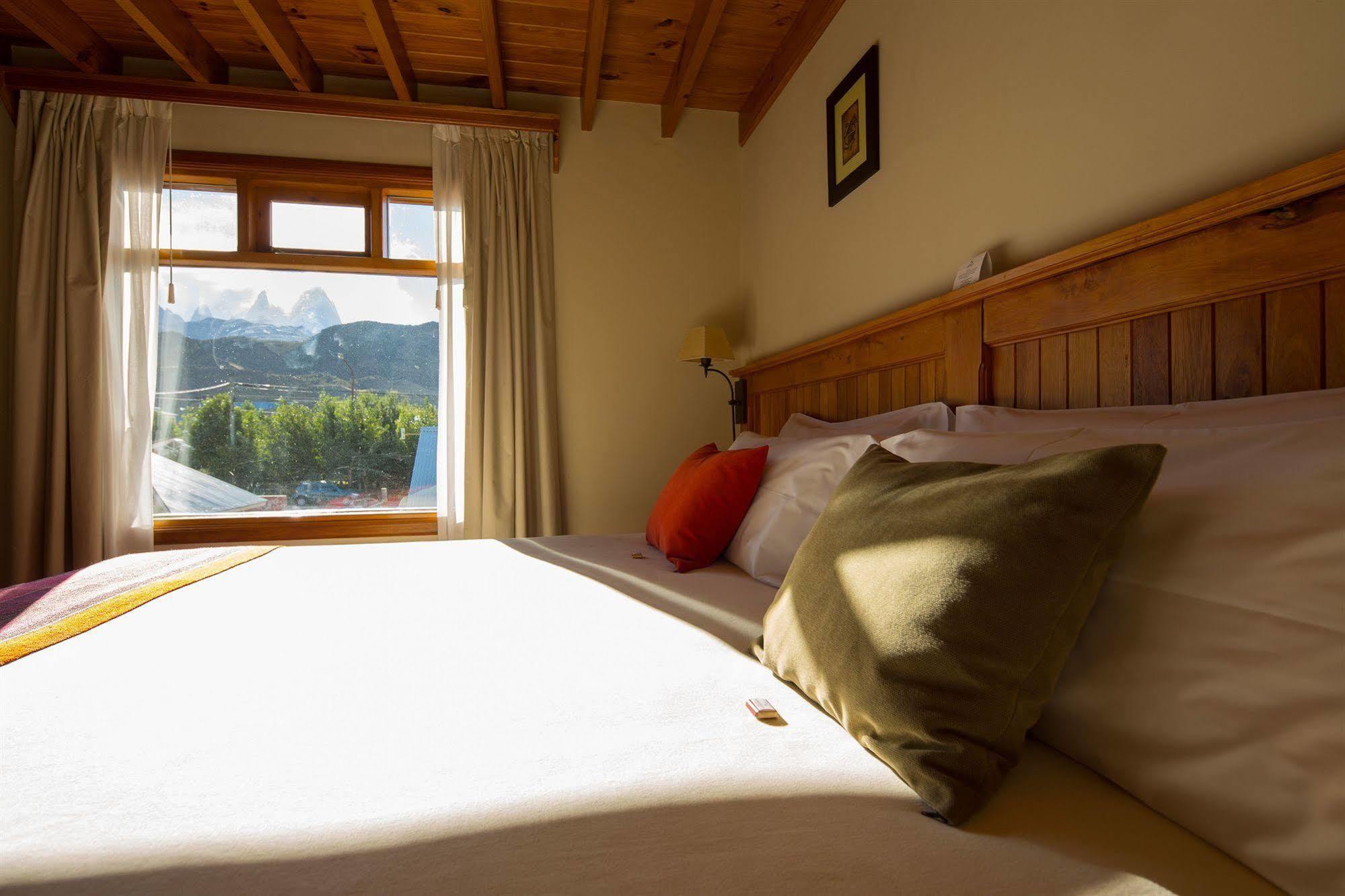Hosteria Senderos El Chaltén Extérieur photo